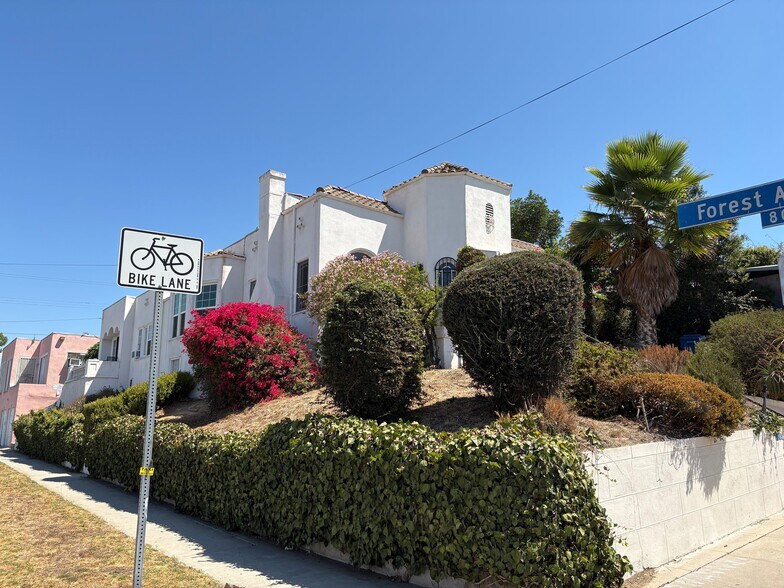 2800 Fairmount St, Los Angeles, CA à vendre - Photo du bâtiment - Image 3 de 9