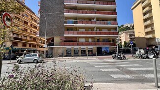 Plus de détails pour Commerce de détail à vendre