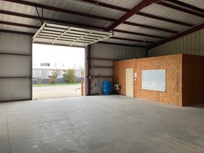 120 Cartwright Park Rd, Weatherford, TX à louer Photo intérieure- Image 2 de 4