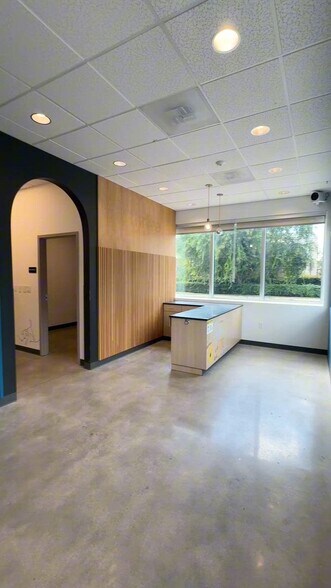 7742 W McNab Rd, North Lauderdale, FL for lease - Commercial Listing Video - Image 2 of 20