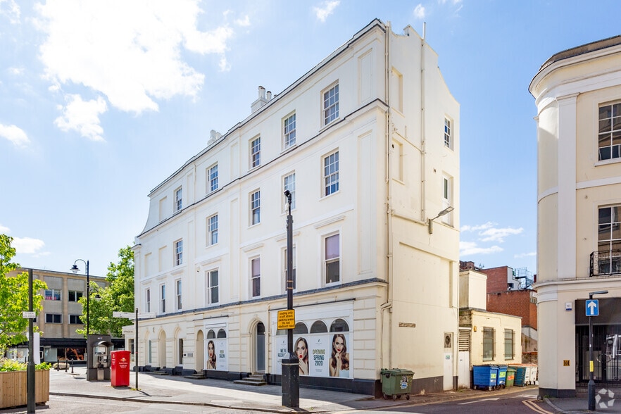 20-21 Clarence St, Cheltenham for sale - Primary Photo - Image 1 of 2