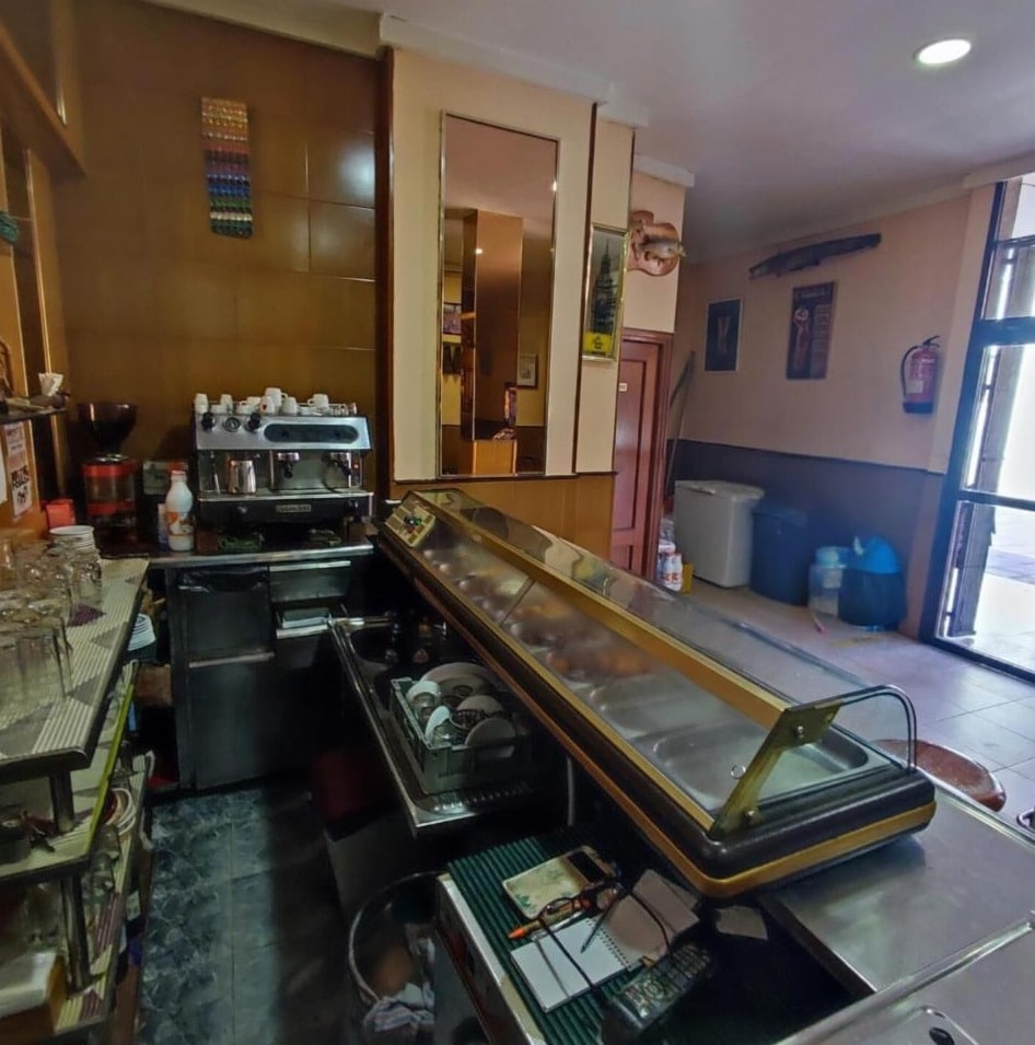 Commerce de détail dans Cuenca, Cuenca à louer Photo intérieure- Image 1 de 3