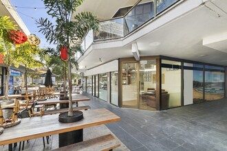 1-3 Moore Rd, FRESHWATER à louer Photo du bâtiment- Image 1 de 4