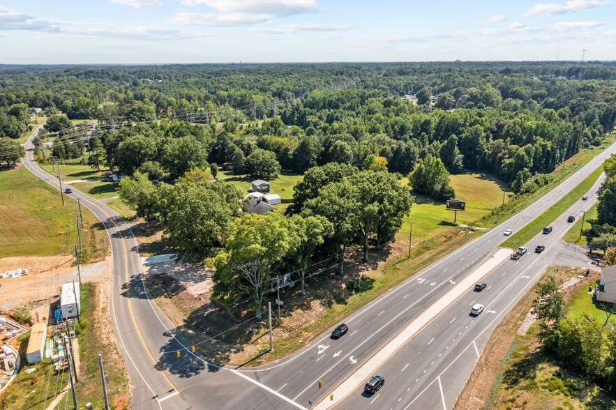 2001 S US 29 Hwy, China Grove, NC for sale - Building Photo - Image 3 of 14