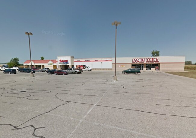 More details for 2310-2320 E State Road 14, Rochester, IN - Retail for Lease