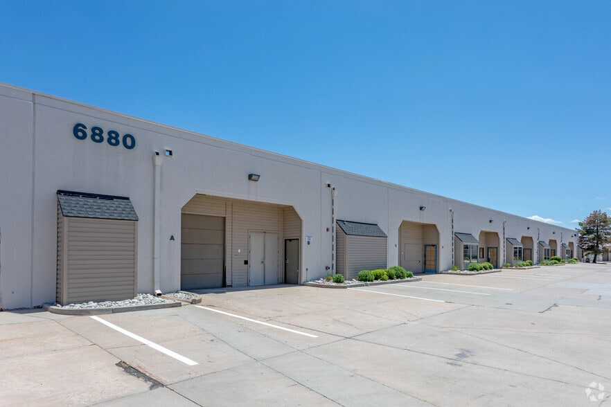6800 Broadway, Denver, CO for lease - Building Photo - Image 2 of 7