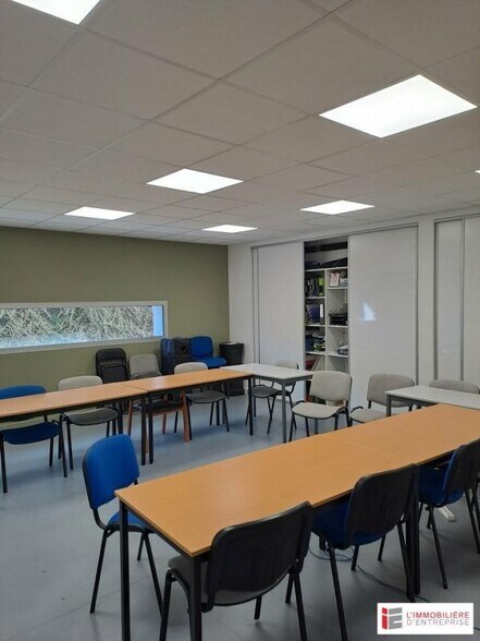 Industrial in Cesson-Sévigné for sale - Interior Photo - Image 3 of 12