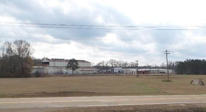 400 W Main St, Ackerman, MS à vendre - Photo du bâtiment - Image 3 de 10