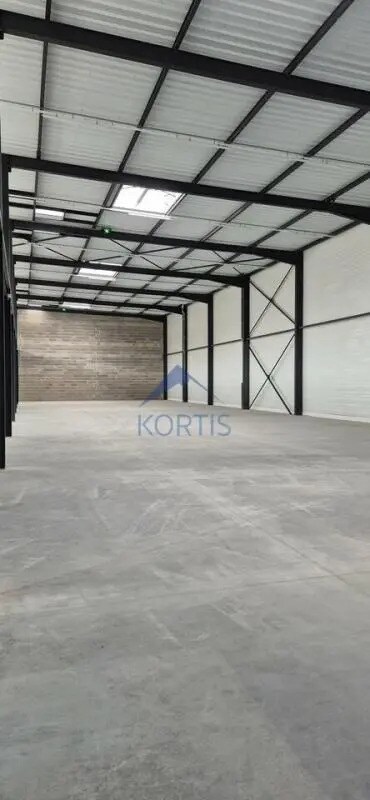 10 Rue De Bretagne, Saint-Quentin-Fallavier for lease Interior Photo- Image 1 of 6