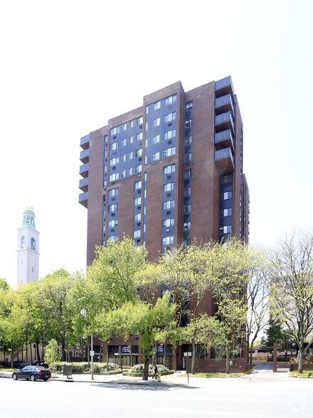 76 S Lexington Ave, White Plains, NY à louer - Photo du bâtiment - Image 2 de 4