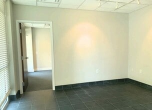 4317 Pleasant Valley Rd, Raleigh, NC for lease Interior Photo- Image 2 of 4