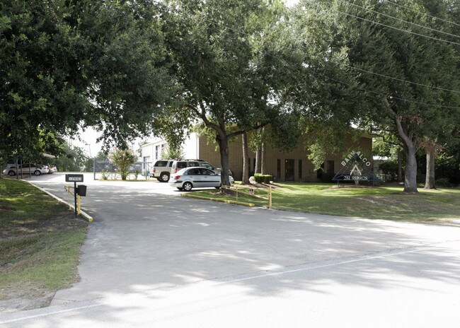 More details for 12907 Old Richmond Rd, Houston, TX - Office, Industrial for Lease