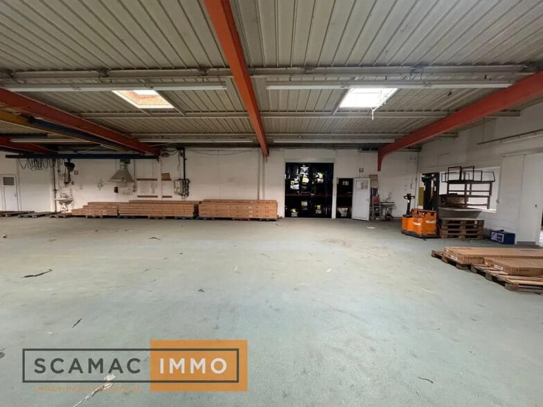 Industrial in Dammarie-les-Lys for sale - Building Photo - Image 3 of 13