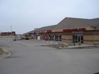 2025 SW Urish Rd, Topeka, KS for lease Primary Photo- Image 1 of 2