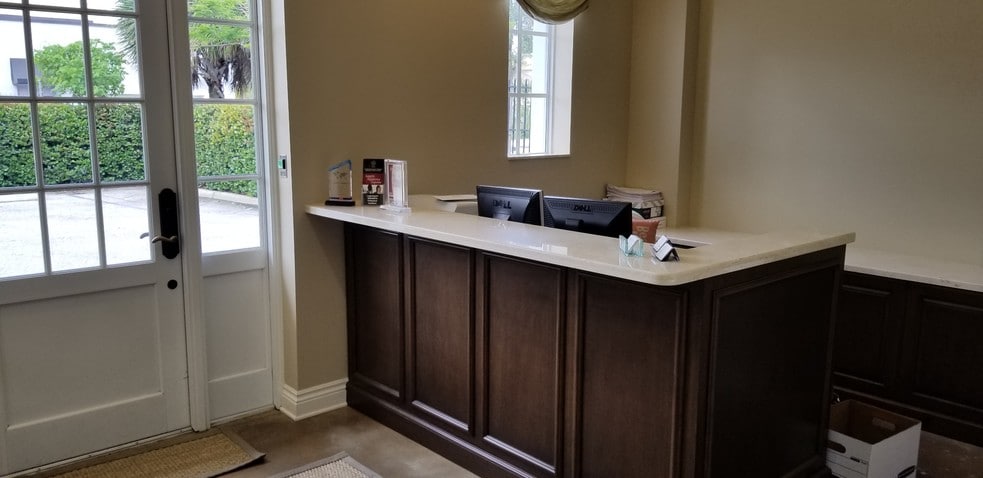 1001 N Dixie Hwy, West Palm Beach, FL for lease - Lobby - Image 2 of 9