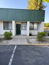 5744 E Shields Ave, Fresno, CA for lease Interior Photo- Image 1 of 15