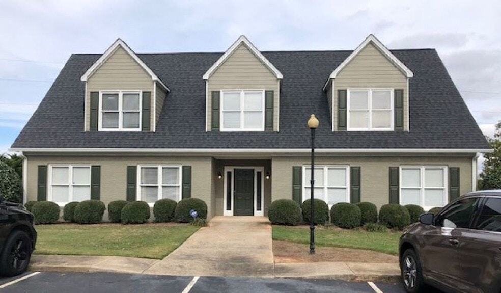 1026 Twelve Oaks Dr, Watkinsville, GA for lease - Building Photo - Image 1 of 6