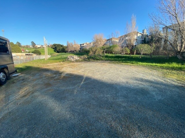 3900 Hillcrest Rd, El Sobrante, CA à vendre - Photo du bâtiment - Image 2 de 6