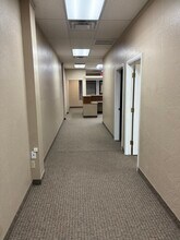 12211-12213 W Bell Rd, Surprise, AZ à louer Photo intérieure- Image 1 de 6