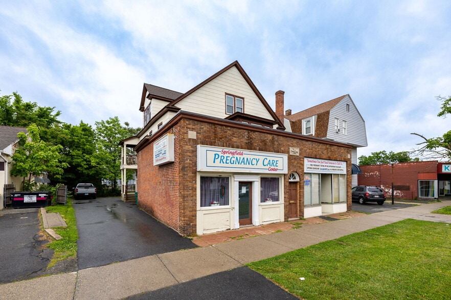 704-708 Sumner Ave, Springfield, MA à vendre - Photo du bâtiment - Image 2 de 56