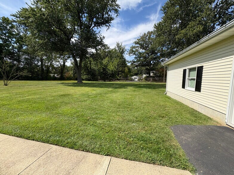 50 Route 130, Bordentown, NJ à vendre - Photo du bâtiment - Image 3 de 6