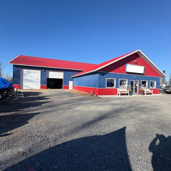 25272 State Highway 27, Holcombe, WI à louer - Photo du bâtiment - Image 3 de 21