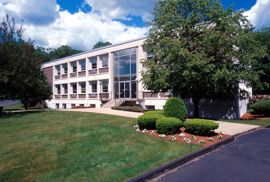 5 Militia Dr, Lexington, MA for lease Building Photo- Image 1 of 6