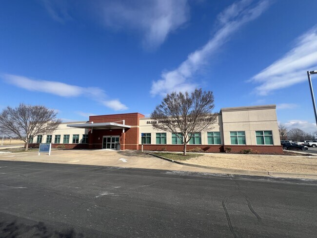 Plus de détails pour 603 N Progress Ave, Siloam Springs, AR - Bureau/Médical à louer