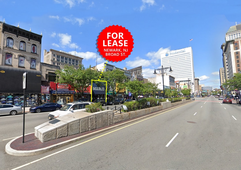 835 Broad St, Newark, NJ à louer - Photo du bâtiment - Image 2 de 2