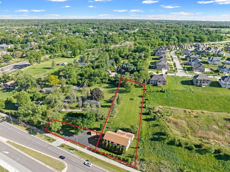 12820 Main St, Lemont, IL à vendre - Photo du bâtiment - Image 2 de 25