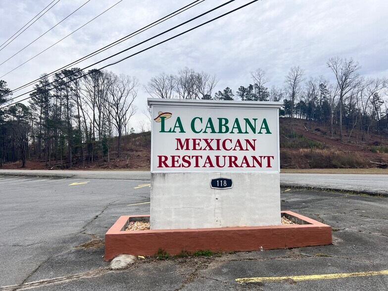 118 Gadsden Rd Sw, Cave Spring, GA à vendre - Photo du bâtiment - Image 2 de 9