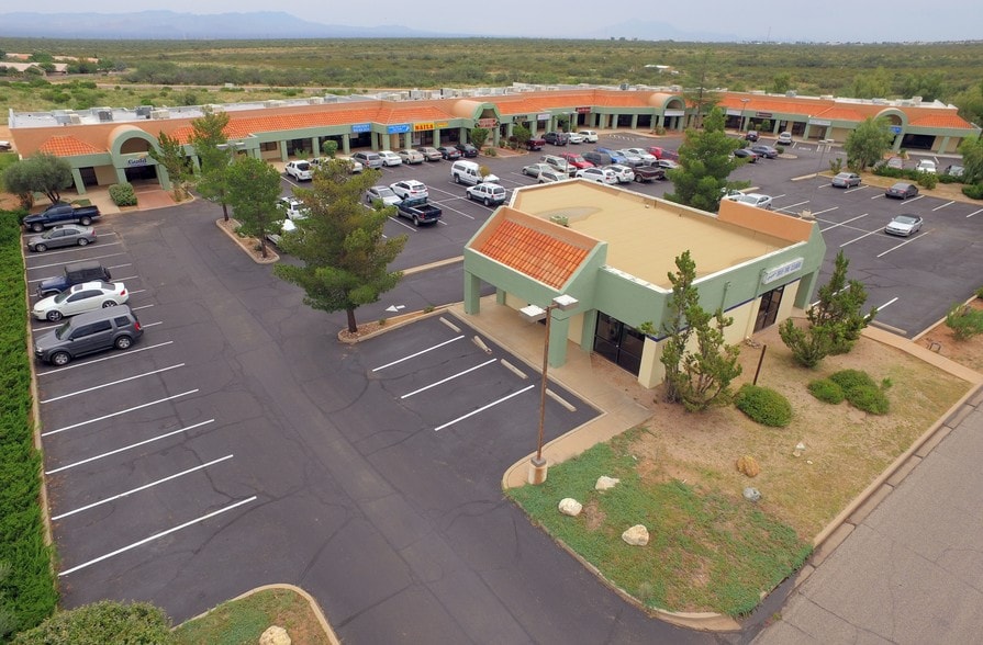 2151 S Highway 92, Sierra Vista, AZ à louer - Photo du bâtiment - Image 2 de 5