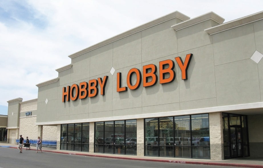 6802-6820 Slide Rd, Lubbock, TX for lease - Building Photo - Image 3 of 5