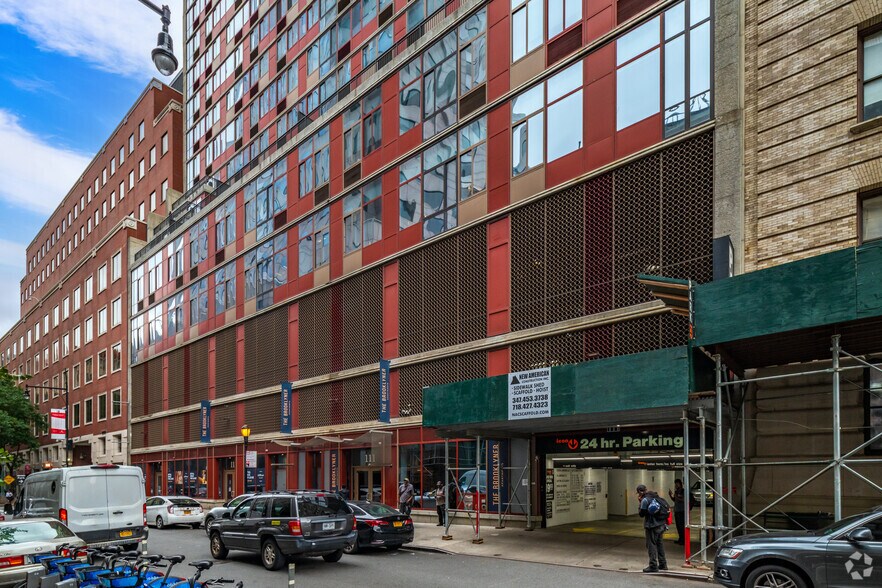 111 Lawrence St, Brooklyn, NY à louer - Photo du bâtiment - Image 2 de 7