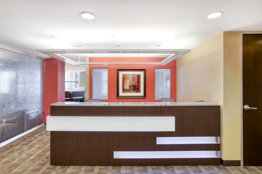 312 S 4th St, Louisville, KY à louer - Photo intérieure - Image 2 de 35