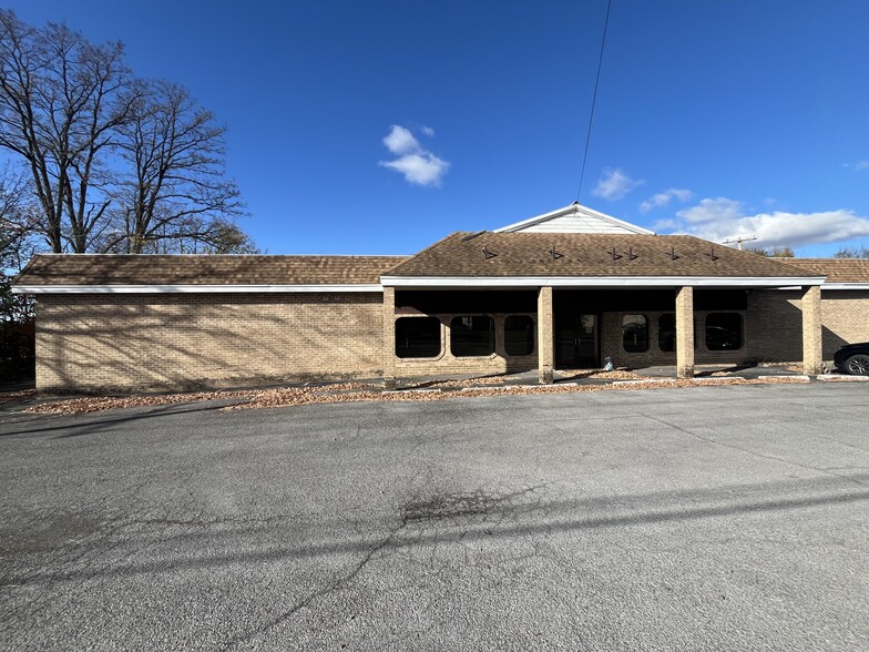 13324 Pennsylvania Ave, Hagerstown, MD for sale - Building Photo - Image 1 of 6