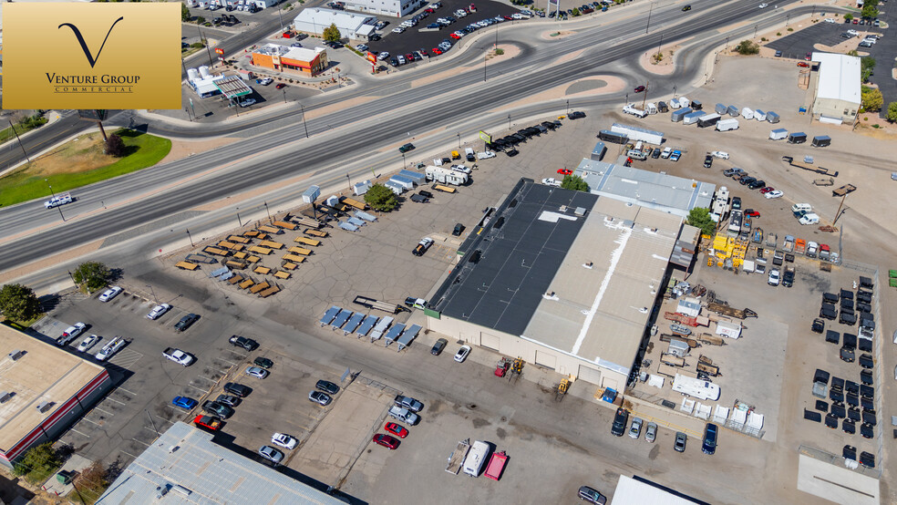 2520 & 2522 Highway 6 & 50 portfolio of 2 properties for sale on LoopNet.ca - Aerial - Image 3 of 20