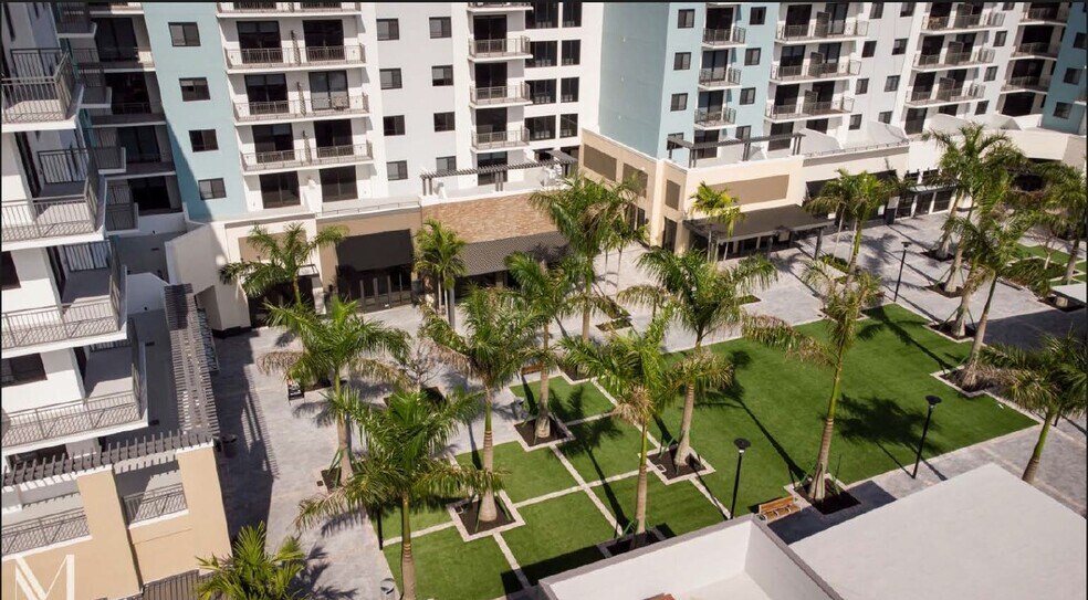 261 N University Dr, Plantation, FL à louer - Aérien - Image 3 de 13