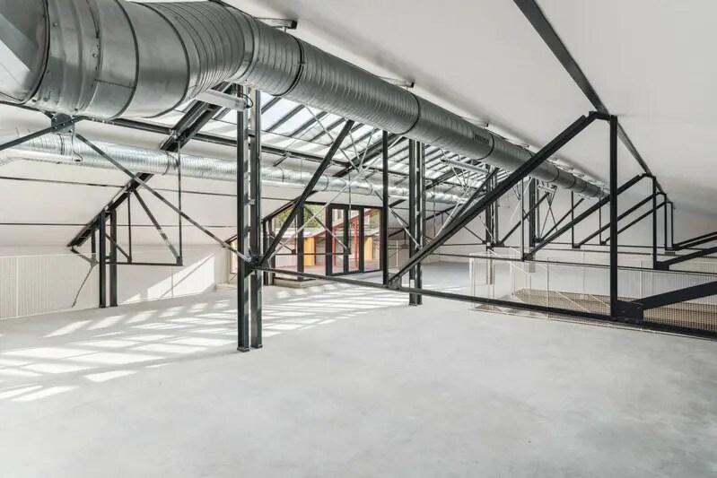 Office in Montreuil for sale - Interior Photo - Image 2 of 13