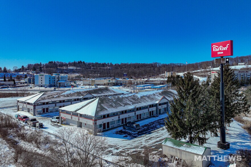 220 Waterworks Rd, Somerset, PA à vendre - Photo du bâtiment - Image 3 de 8