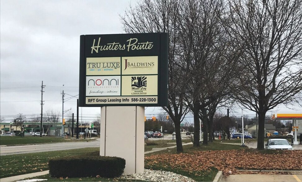 16981-16997 18 Mile Rd, Clinton Township, MI for lease - Building Photo - Image 2 of 2