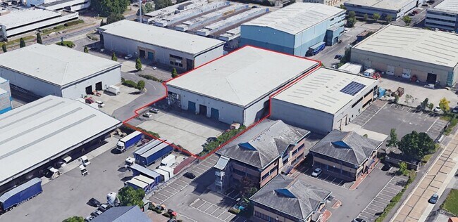 More details for Fleming Way, Crawley - Industrial for Lease