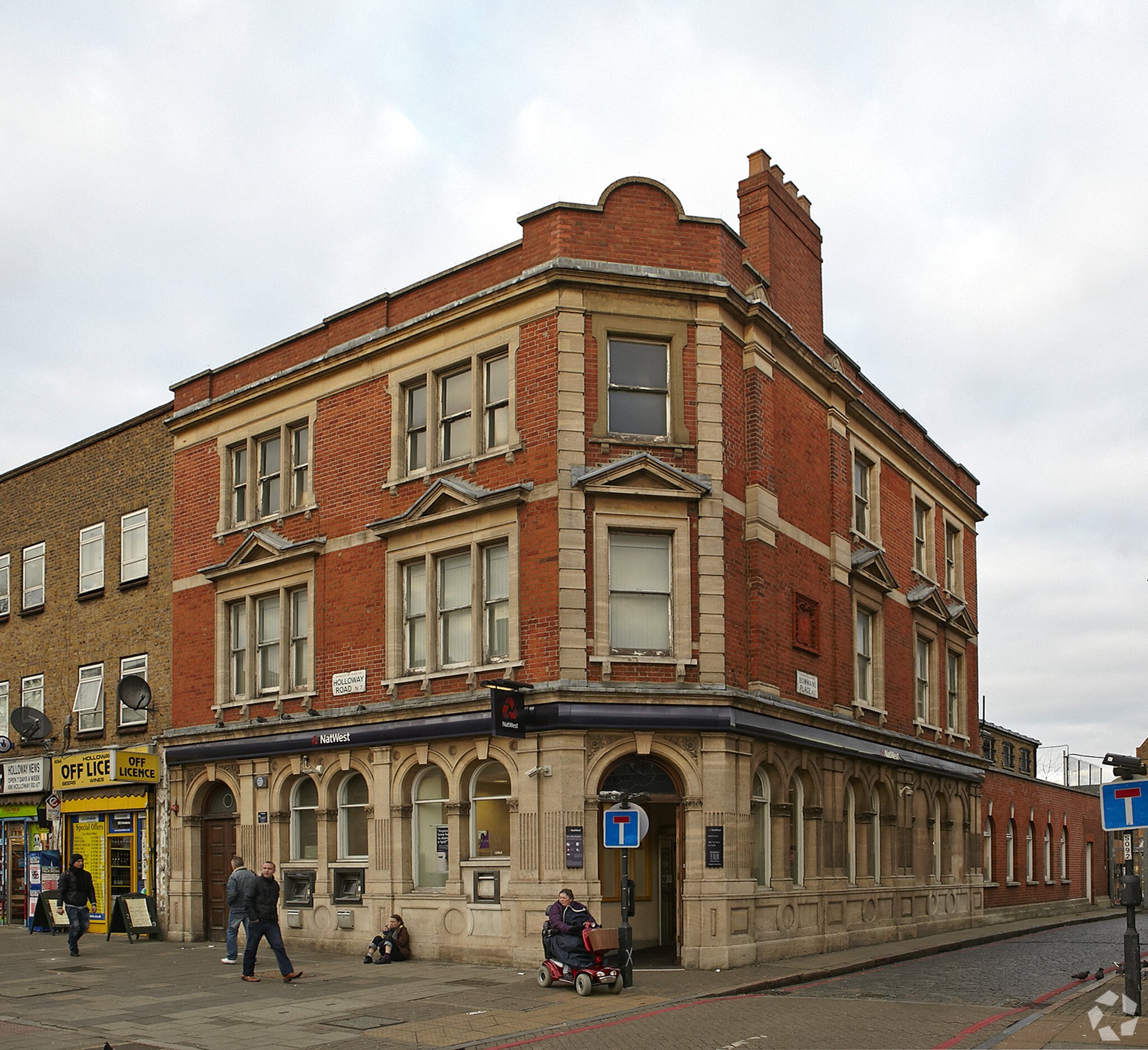 490-492 Holloway Rd, London for sale Primary Photo- Image 1 of 3