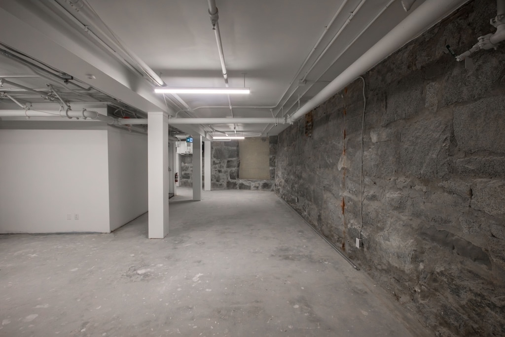 342 Water St, Vancouver, BC à louer Photo intérieure- Image 1 de 6