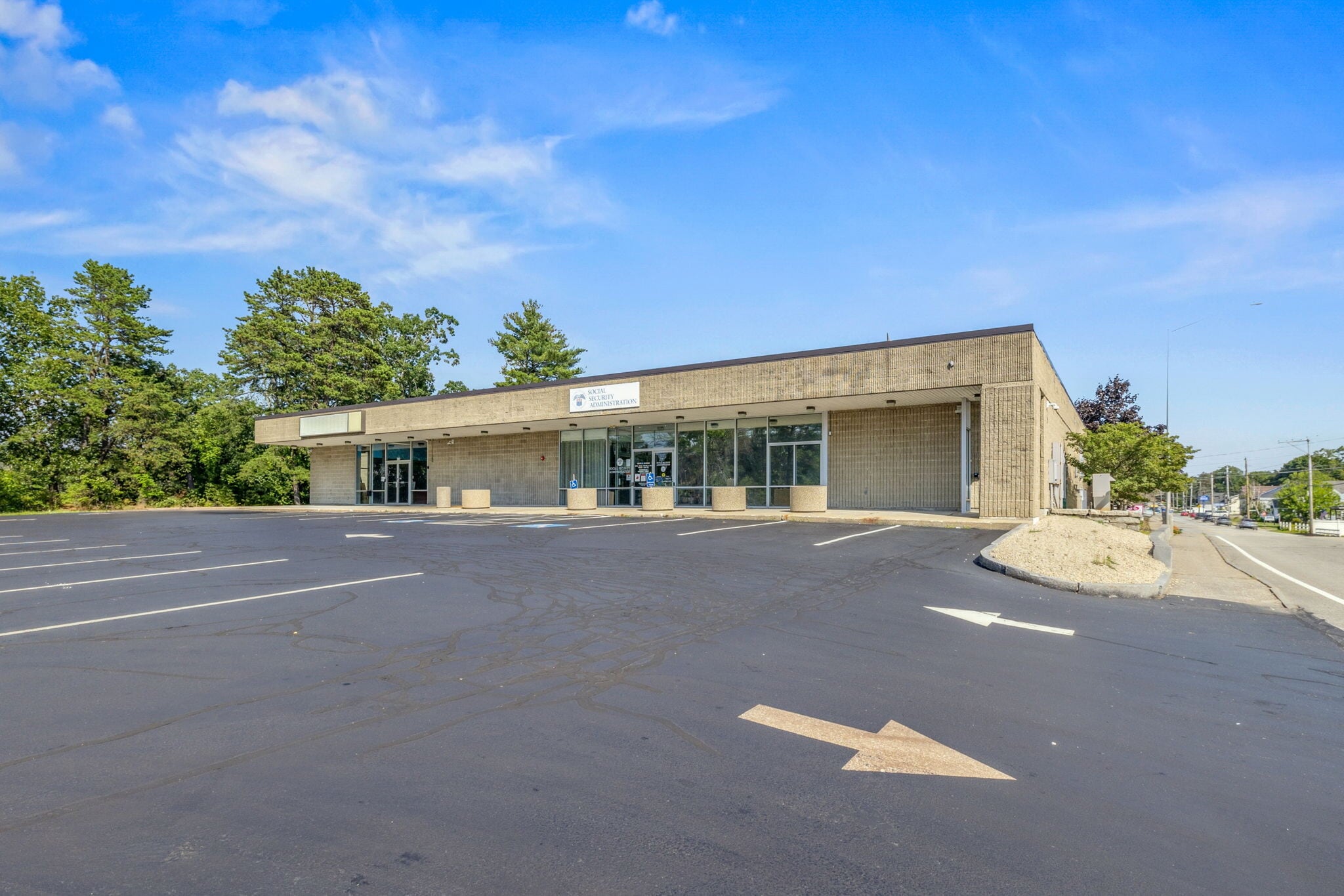 175 Amherst St, Nashua, NH à louer Photo du bâtiment- Image 1 de 25