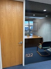 1 Cadence Park Plz, Michigan City, IN à louer Photo intérieure- Image 2 de 10