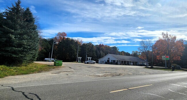 Plus de détails pour 2555 S Lachance Rd, Lake City, MI - Commerce de détail à vendre