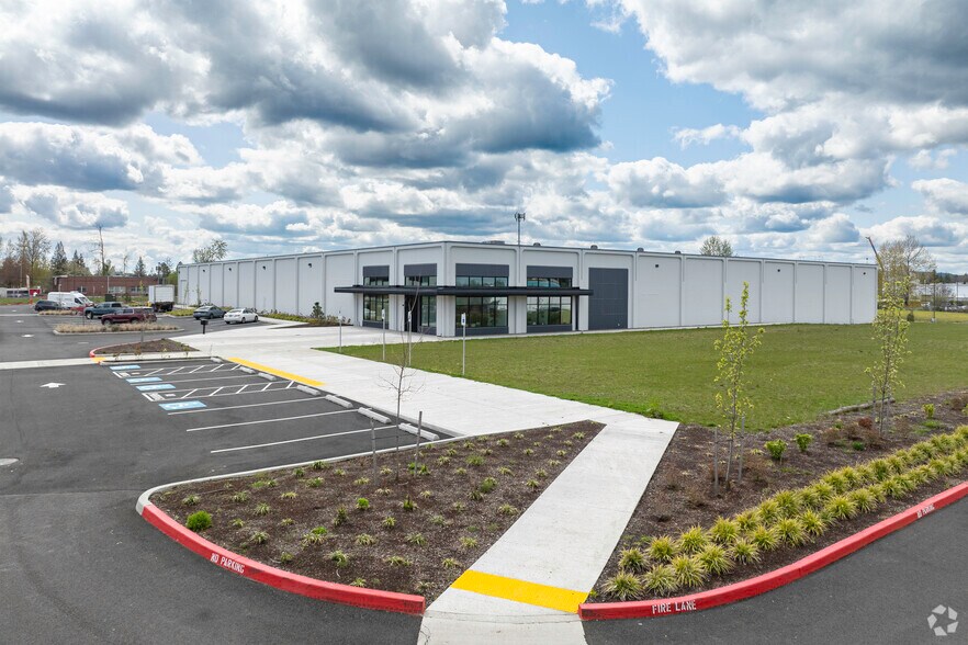 5051 SW Western Ave, Beaverton, OR à vendre - Photo du bâtiment - Image 3 de 14