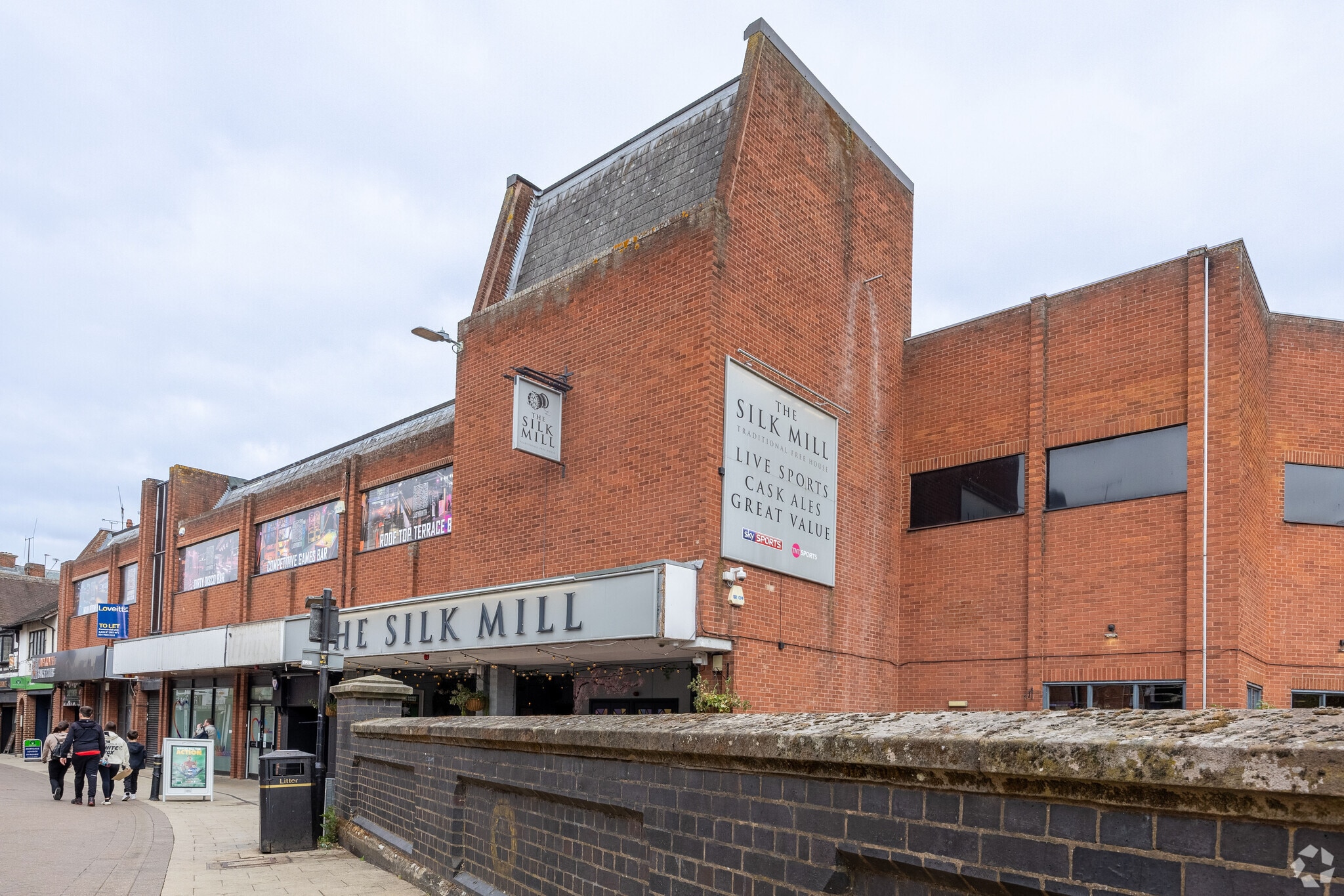 Newdegate St, Nuneaton for lease Primary Photo- Image 1 of 4