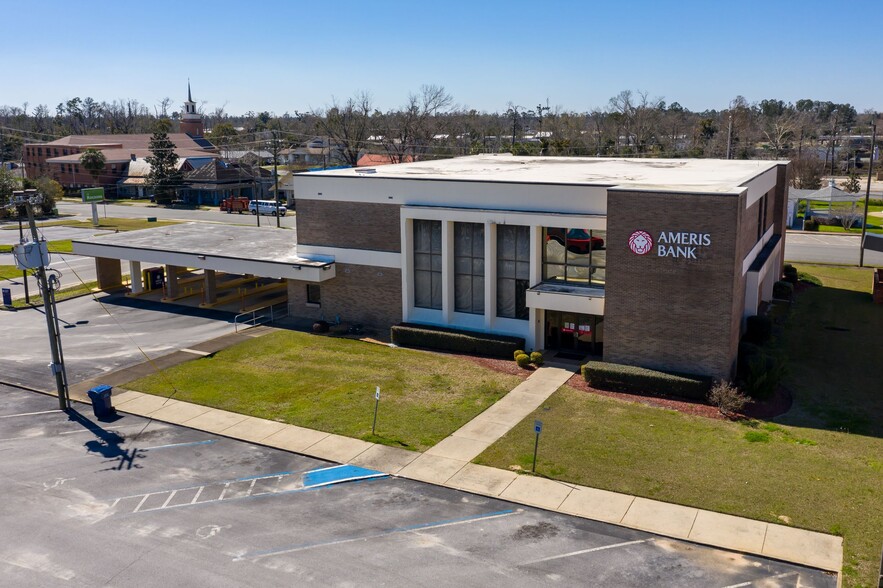 16763 S Pear St, Blountstown, FL for lease - Building Photo - Image 3 of 4